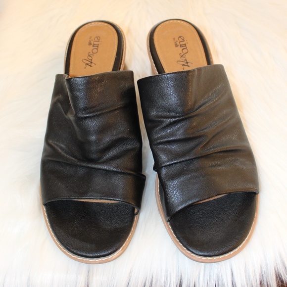 EuroSoft by Sofft, black Corley open toe slide sandals - Picture 11 of 12